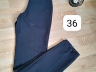 elegante dunkelblaue Street One Stoffhose Gr.36, Komfortbund. Wie neu - Mülheim (Ruhr)
