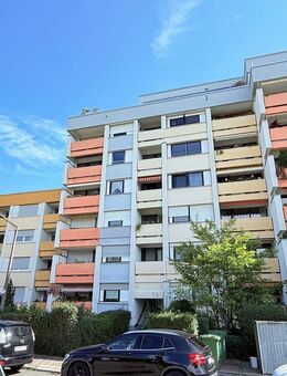 WEITBLICK INKLUSIVE // helle 2 Zimmer Wohnung mit Loggia - Fürth