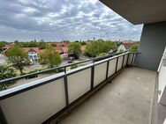 Frisch renoviert! Helle 1-Zimmer-Wohnung mit großem Balkon! - Halberstadt