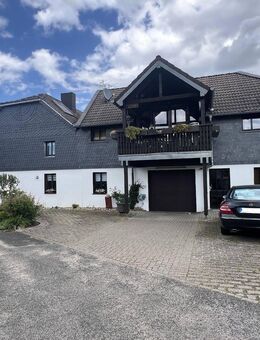 Uriges Wohnhaus mit gemütlichem Innenhof und Einliegerwohnung in 41179 MG-Rheindahlen - Mönchengladbach