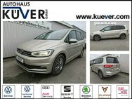 VW Touran, 1.5 TSI Comfortline IQ, Jahr 2024 - Hagen (Bremischen)