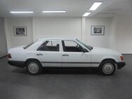 Mercedes-Benz 230 E Limo Automatik TÜV 07/2026 - Asperg