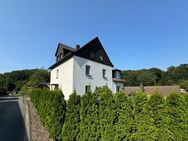 freist. Ein-/oder Zweifamilienhaus mit Ausbaupotenzial in schöner Höhenlage von Lohmar-Jexmühle - Lohmar