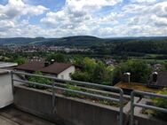 Helle 4-Zimmer-Panoramawohnung mit großem Balkon in Tiengen - Waldshut-Tiengen