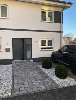 Haus mit Einbauküche zu vermieten - Elz