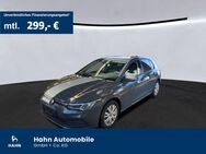 VW Golf, 1.5 VIII eTSI Life CarConnect, Jahr 2020 - Göppingen