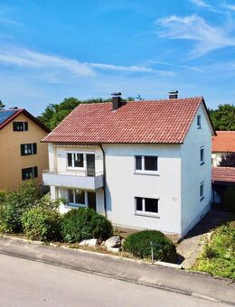 Das perfekte Projekt für Handwerker. Ein- bis Zweifamilienhaus in schöner Lage. - Albstadt