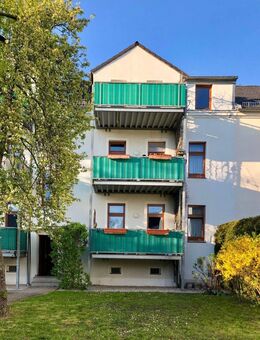Blick über die Dächer von Chemnitz - moderne 3-Zimmer-Wohnung mit großem Balkon, EBK und Stellplatz - Chemnitz