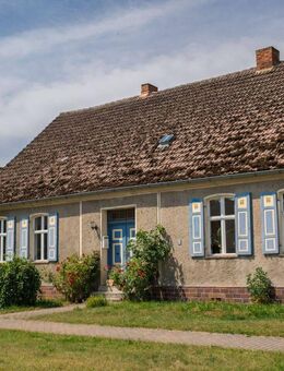 Denkmalgeschützter Vierseitenhof mit kernsaniertem Wohnhaus in idyllischem Dorf im Buckautal - Buckautal