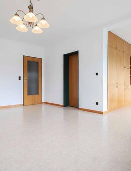 Charmante Eigentumswohnung in Karben - ca. 80 m² Wohnkomfort plus 31 m² Hobby-/Nutzfläche - Karben