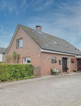 Einfamilienhaus mit massig Platz! Solaranlage, Garage, Wintergarten und vieles mehr! - Oederquart