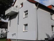:3 Zimmer.-Dachgeschoss-Wohnung mit 81 m² Gartengrundstück . Ab 1.9. Frei 1 - Dortmund