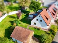 970 qm Grund - viel Platz für 2 oder 3 Parteien + 2 x Garage und genehmigter Bauvoranfrage - Fürth