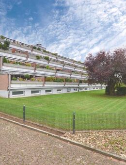 Attraktive Kapitalanlage mit Wohlfühlfaktor-Vermietete 3-Raum Wohnung m. Terrasse und exkl. Wellnessbereich in Goch - Goch