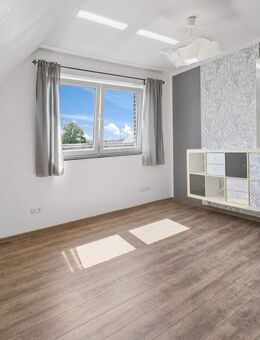 Klassisch & Hochwertig: Einfamilienhaus mit Designerküche, Wärmepumpe, PV-Anlage & Luxusausstattung - Schüttorf