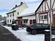 Großzügiges Haus mit 160 m² Wohnfläche und großem Garten zu verkaufen! - Angelburg