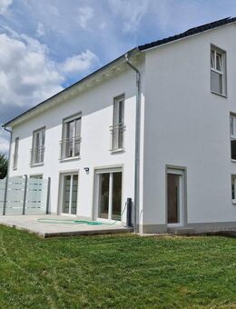 Attraktiver Neubau in energieeffizienter Massivbauweise mit Garten und Garage - Altenmünster