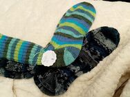 selbstgestrickte warme Wollsocken. Größe 39 - Gaggenau Zentrum