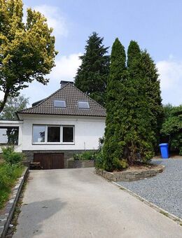 Zentrumsnah ! Erfreuen Sie sich an dieser attraktiven Stadtvilla mit großem Garten! - Wermelskirchen