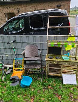 Kindersachen zu verschenken - Kalkar