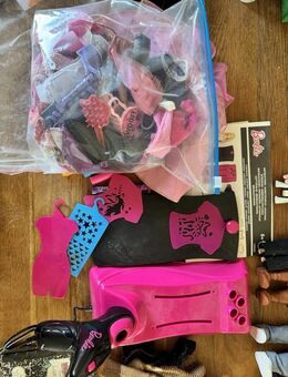 Mattel Barbie und Monster High gebraucht Konvolut Sammlung diverses Zubehör - Braunschweig