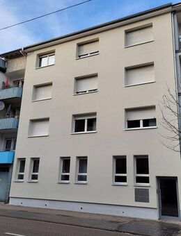 Schöne 4-Zimmer Wohnung mit Balkon in Pforzheim - Pforzheim