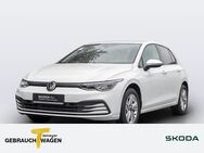 VW Golf, 1.5 TSI LIFE, Jahr 2020 - Remscheid