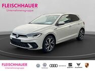 VW Polo, 1.0 l TSI VI R-Line, Jahr 2024 - Aachen