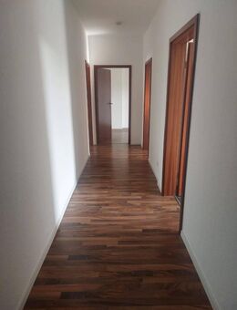 Schöne preiswerte 3-R-Wohnung in MD- Sudenburg im 2.OG mit BLK. ca.74,09m² zu vermieten. - Magdeburg