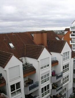 SCHICKE MAISONETTEWOHNUNG MIT BALKON UND KAMIN - Schwalbach (Taunus)