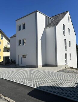 Wohlfühlen mit Garten NEUBAU Eigentumswohnung - Naila