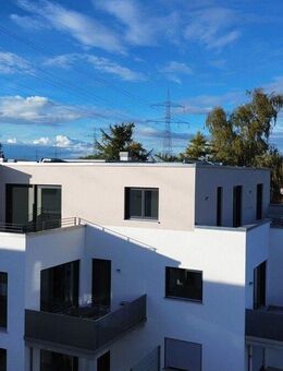 Lichtdurchflutete Penthouse Wohnung mit zwei Dachterrassen! Großzügiges barrierefreies Penthouse! Für Kapitalanleger: degressive Abschreibung - Stadtbergen