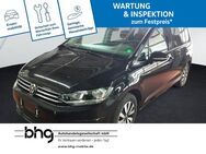 VW Touran, 1.5 TSI Comfortline Touran Comfortline, Jahr 2021 - Freiburg (Breisgau)