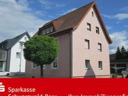 Attraktives 3-Familienhaus mit 7 Garagen - Blumberg