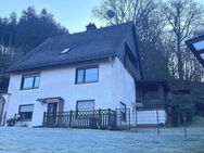 Einfamilienhaus mit großem Grundstück & Garage in Werdohl - Werdohl