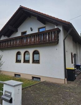 Charmantes Einfamilienhaus mit großem Garten und viel Platz zum Wohlfühlen - Ichenhausen