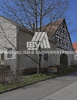 Denkmalgeschütztes Bauernhaus mit Sanierungs-Planung und §7-Abschreibung - Etzelwang