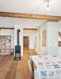 Wunderschön Sanierte Dachgeschosswohnung in TOP Lage! - Lörrach