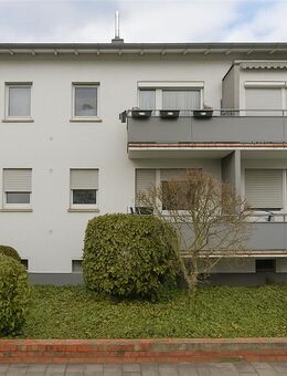 Top sanierte 2-Zimmer-Wohnung mit Balkon & Stellplatz im 6-Parteienhaus - Offenbach (Main)