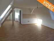 individuell geschnittene 1 Raum DG-Wohnung - Jena