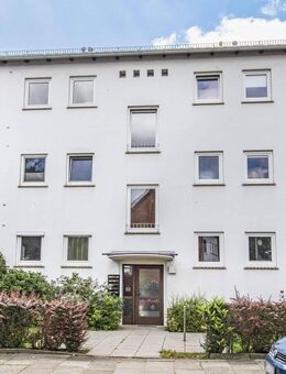Bremen - Schwachhausen: Geräumige 3-Zimmer-Wohnung mit Balkon in familienfreundlicher Lage - Bremen