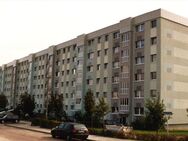 BEZUGSFREI! Ruhige Lage! 3-Raum-Erdgeschosswohnung mit Loggia und Separate Küche, zu verkaufen!!! - Dresden