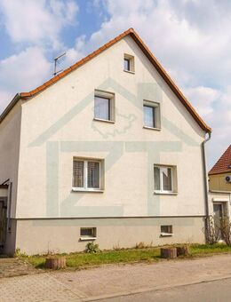 Großzügiges Einfamilienhaus mit 40 m² Anbau und riesigem Grundstück in Ortsrandlage - Erfurt