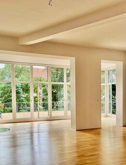 Erstbezug nach Sanierung: 5-Zimmer-Wohnung im Erfurter Zentrum - Erfurt