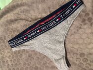 Getragener Tommy Hilfiger Tanga - Emmerich (Rhein) Zentrum