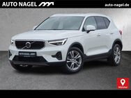 Volvo XC40, B3 Core | el SITZE | |, Jahr 2023 - Münster