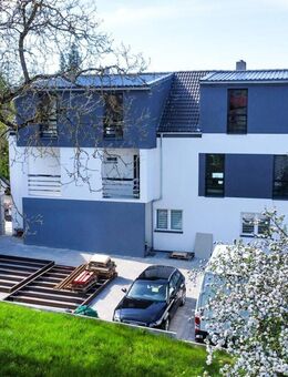 Energieeffizientes Mehrgenerationen-Anwesen mit 3 Wohneinheiten in Hummeltal - Hummeltal