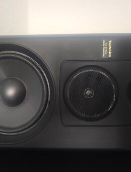 2 Techniks 3 wege Bass Reflex Lautsprecher - Berlin