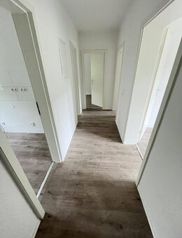 Alles renoviert - 3-Zimmer-Wohnung in Castrop-Rauxel Merklinde - Castrop-Rauxel