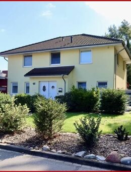 Großzügiges Einfamilienhaus mit Nebengebäuden und großem Innenhof - Ideal für Familie und Hobby! - Saterland